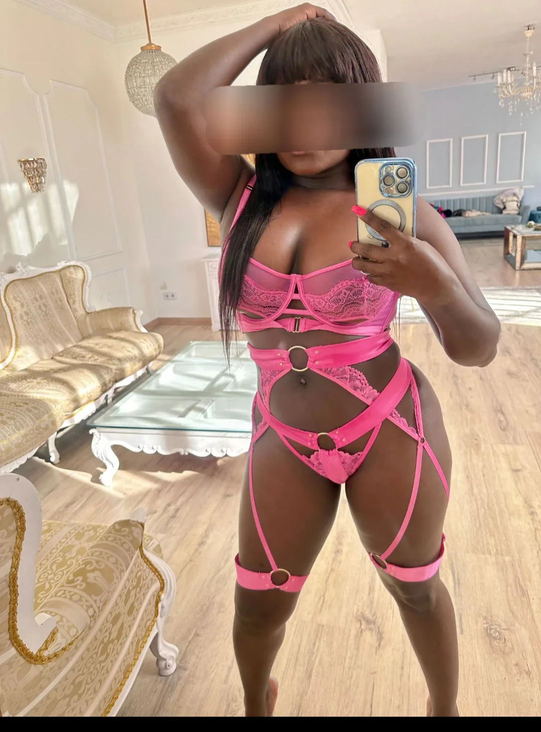 Lana Hot - Escort Boulogne-Billancourt